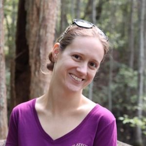 Meet your Posher, Corrine